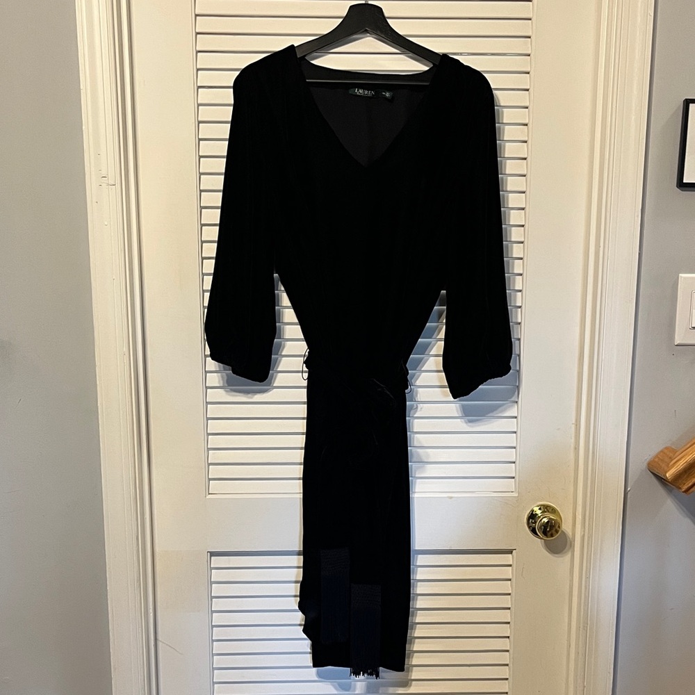 Ralph Lauren Black Size 16 w Velvet Dress
